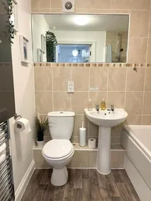 Stockwood Apartment by Cliftonvalley Apartments - Image 2