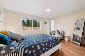 Cozy Bellevue Home for Family Business Near Microsoft - Image 2