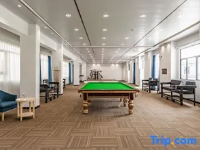 Vienna International Hotel (Shenzhen Huizhanwan Center) - Image 4