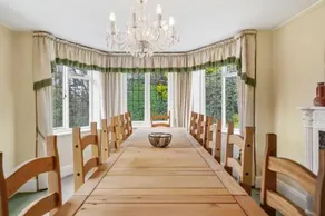 6 Bed Countryside Mansion With Tennis Court & Swimming Pool with Parking - Image 3