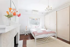 Beautiful 3BR Family Home With Backyard and BBQ - Image 2
