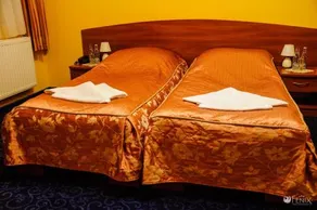 FENIX - Hotel i Restauracja - Image 2