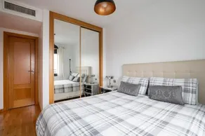 Apartamentos Madrid Anderson - Image 4