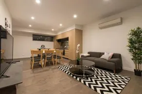 Doncaster Private Collection 2 Bed Townhouse@pearl - Image 5