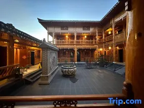Yishanlou · Wanfeng Hidden Stay · Hui-style Design Vacation Apartment (Xingyi Wanfenglin) - Image 4