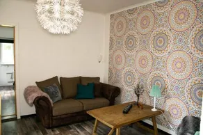 Husky Lodge - Image 2