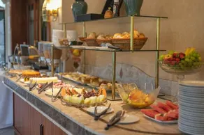 Hotel Frontenac - Image 4