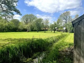 Adorable 2 Bed River Garden Cottage With Moorings & Fishing - Image 5