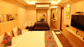 FabHotel K-Sqaure Koyambedu - Image 2