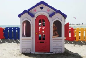 Hotel Delta - Image 4