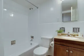 Stylish Modern And Comfy Studio w View Park - Image 3