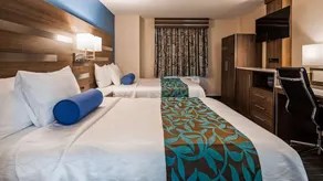 Best Western Plus Stadium Inn - Image 4
