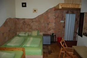 Budapest Centrum Hostel - Image 4