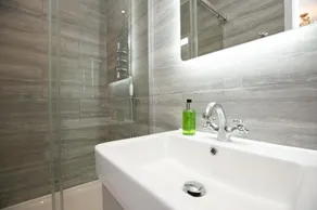 Exclusive Holiday Accommodation - Bancoft Cottage - Image 2
