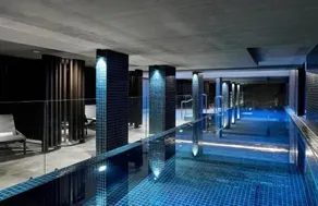 2 Bed 2 Bath Luxury Apartment in Braddon Canberra - Free heated pool, gym, parking - Image 4