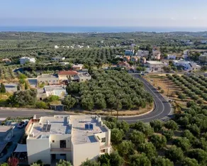 Family Villa Rousa in Rethymno with Pool, BBQ and Kids Area - Image 2