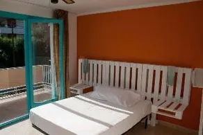 Utopia Beach House - Image 1