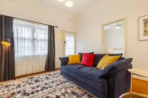 Comfortable Richmond Home Melbourne S Best Location - Image 4