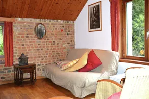 Cozy Farmhouse in Sivry-Rance with Garden - Image 2