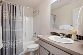 Beautiful Brand New Kuna Home - Image 3