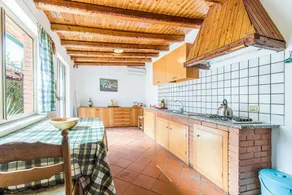 Sun Kissed Holiday Home in Agnone near Beach - Image 5