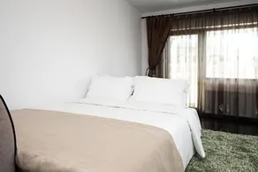 Bliss Residence Boulevard - Image 5