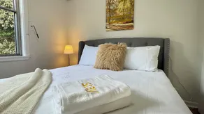 Morwell Pet friendly 3 BRMS Rental home Free Wi fi - Image 3