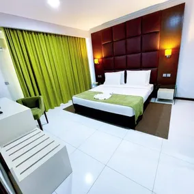 Hotel Embaixador - Image 5