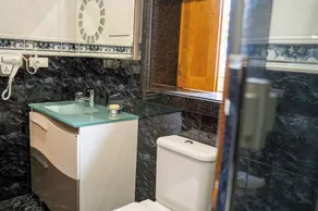 Elegância & Carros Hotel - Image 4