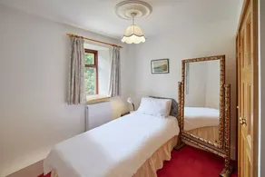 Host & Stay - The Cottage Barn - Image 3