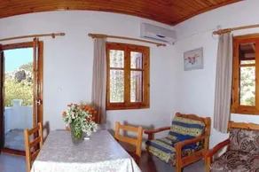 Villa Katina Apartments - Image 4