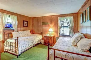 Amherst Lake Cozy Cottage - Image 3