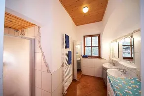Gabis Lodge - Image 5