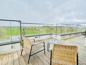 Luxury 3 bedrooms- Terrace and Parking - Image 3