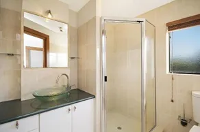 1 28 Grant Street - Image 3