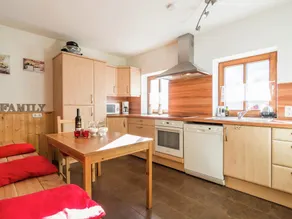 Spacious Holiday Home near Ski Area in Leogang - Image 3