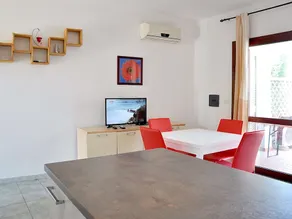Nice Apartment With Private Garden and Pool Near the sea - Image 3