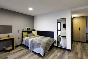 Aspen House - Campus Accommodation - Image 3