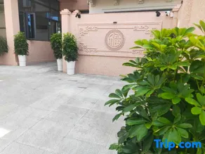 Yingfu Courtyard Homestay - Image 4