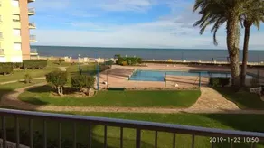 Apartamento primera línea de mar - Image 2