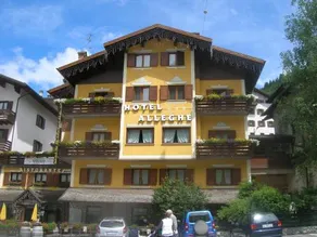 Hotel Alleghe - Image 4