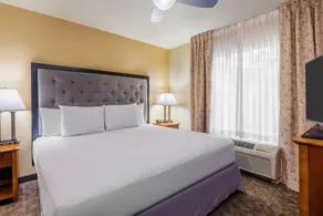 Larkspur Landing Extended Stay Suites St. Louis Riverport- Airport West - Image 1