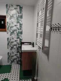 Domek letniskowy caÅ‚oroczny zalew ChaÅ„cza Willa LeÅ›ny Czar balia sauna - Image 3