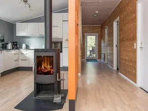 Spacious Cottage In Harboore With Sauna - Image 5
