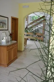 Garni Hotel Wiesenhof - Image 2