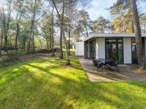 Comfortable holiday home with a garden - Image 5