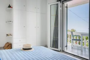 Vivian Apartments - Image 2