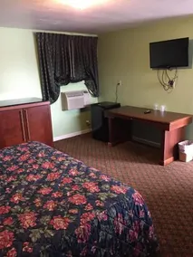 Elwood Motel - Image 2