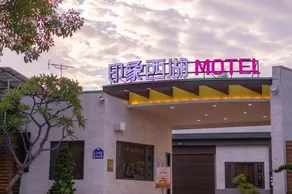 Yinxiang Xihu Motel - Image 3
