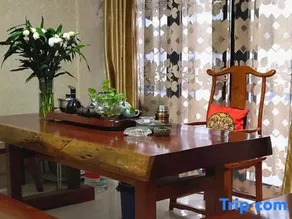 Sanjia Hotel - Image 3